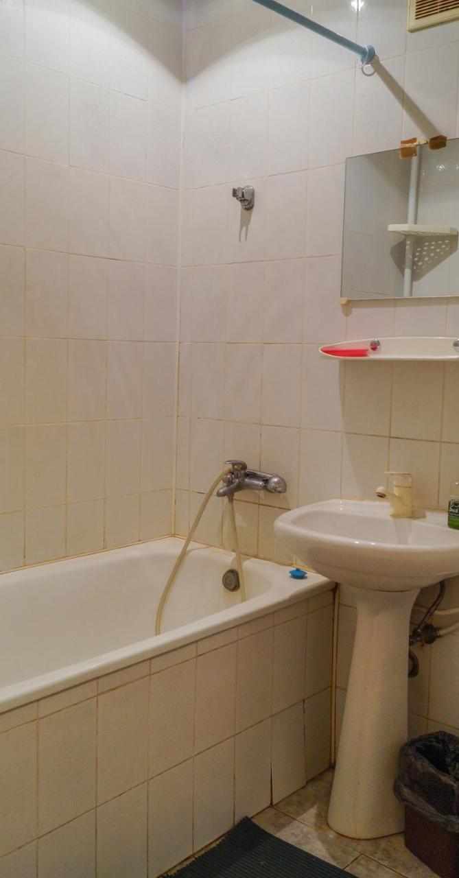Квартира По Улице Федорова 1 Kiev Buitenkant foto