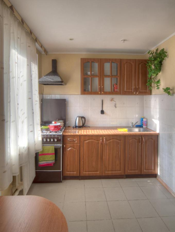 Квартира По Улице Федорова 1 Kiev Buitenkant foto